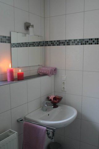 image app1_6215-badkamer-jpg